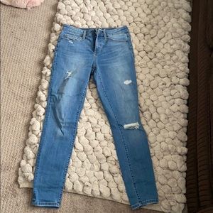 Universal thread jeans